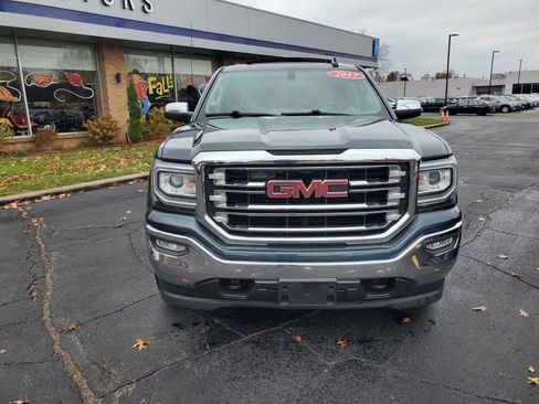 Used 2017 GMC Sierra 1500 SLT w/ SLT Premium Package image 3