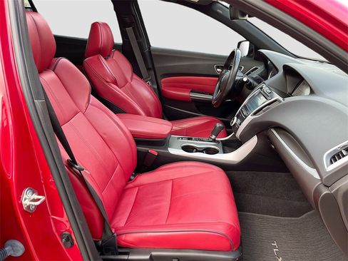 Used 2019 Acura TLX w/ Technology & A-SPEC Pkg image 29