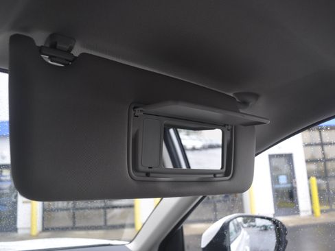 Certified 2026 Honda HR-V LX image 24