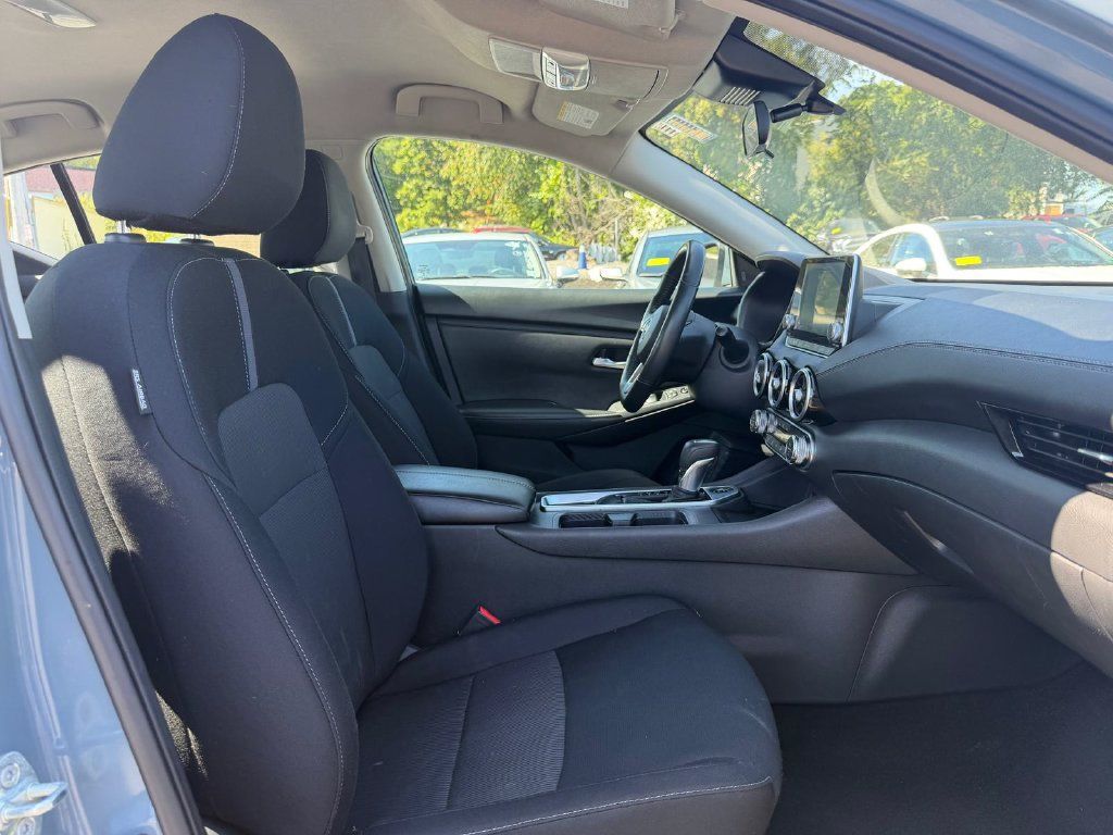 Used 2024 Nissan Sentra SV FWD image 16