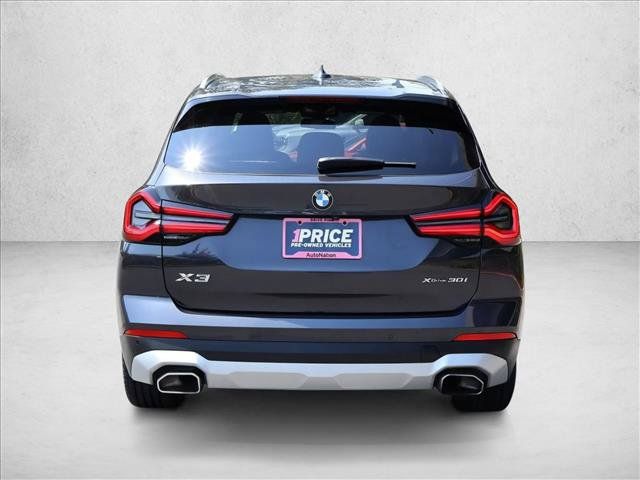 Used 2023 BMW X3 xDrive30i w/ Premium Package w/ZPA AWD/4WD image 9