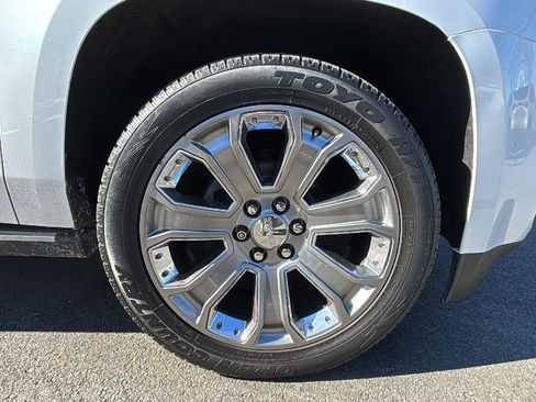 Certified 2017 GMC Yukon Denali w/ Open Road Package image 10