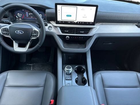 New 2026 Ford Explorer Active w/ Active Comfort Package image 21