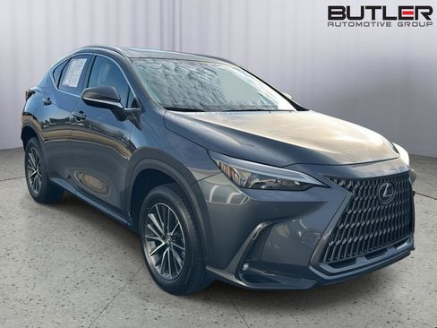 Certified 2025 Lexus NX 250 FWD w/ Towing Package (2000 Lbs) image 6