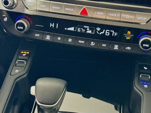 New 2025 Kia Telluride EX image 24