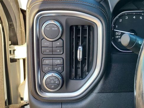 Used 2021 GMC Sierra 1500 AT4 image 10