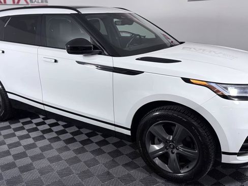 Used 2025 Land Rover Range Rover Velar Dynamic SE AWD/4WD image 9