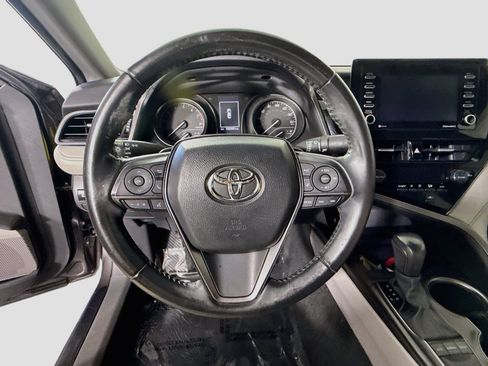 Used 2023 Toyota Camry SE FWD image 13