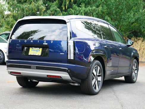 New 2026 Hyundai Ioniq 9 SEL image 4