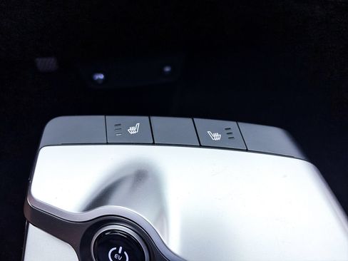 Certified 2022 Kia EV6 Light RWD image 25