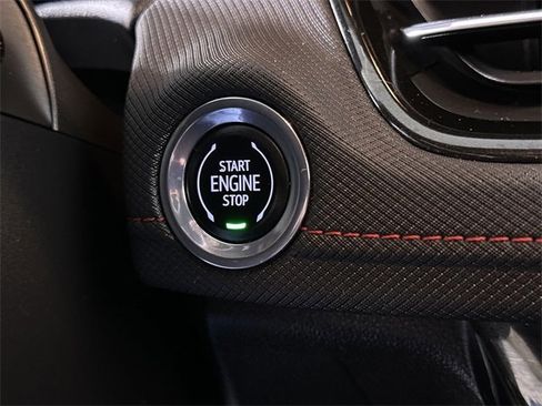 Used 2024 Chevrolet TrailBlazer RS image 17