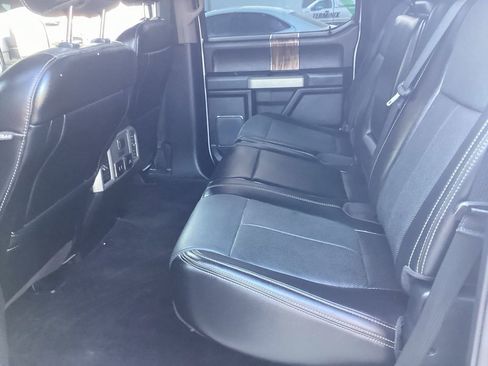 Used 2018 Ford F150 Lariat w/ Equipment Group 502A Luxury image 8