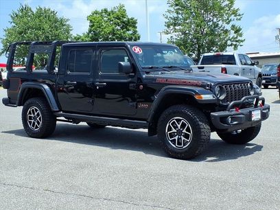 Used 2024 Jeep Gladiator Rubicon w/ Technology Group