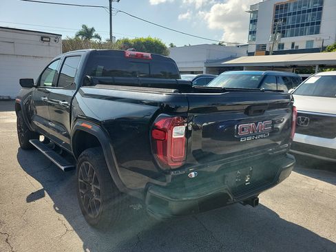 Used 2024 GMC Canyon Denali w/ LPO, Denali Black Edition image 15