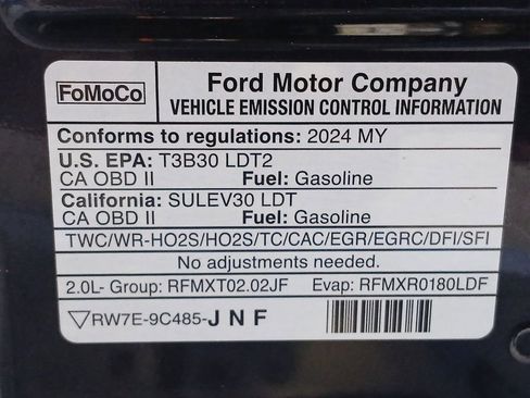 Used 2024 Lincoln Nautilus Premier w/ Jet Appearance Package image 19