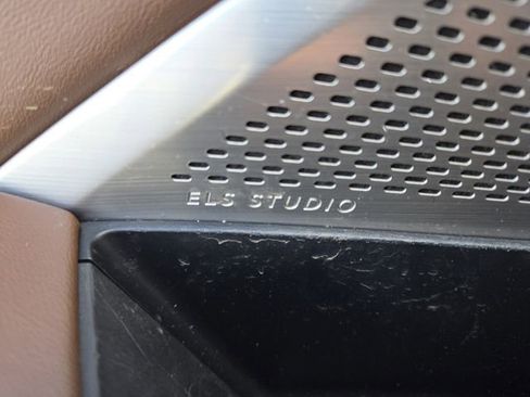 Used 2023 Acura MDX SH-AWD w/ Technology Package image 11