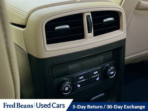 Used 2019 Buick Envision Essence image 28