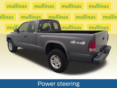 Used 2003 Dodge Dakota Base image 9