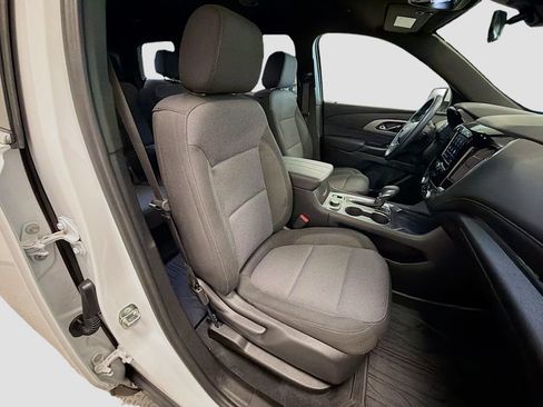 Used 2023 Chevrolet Traverse LT w/ LPO, Floor Liner Package AWD/4WD image 30