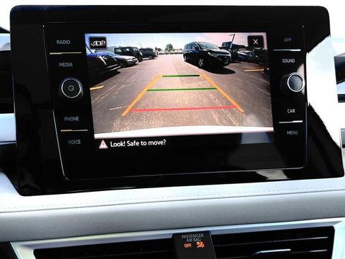 New 2026 Volkswagen Taos SE AWD/4WD image 22