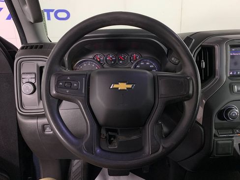 Used 2021 Chevrolet Silverado 1500 Custom RWD image 17