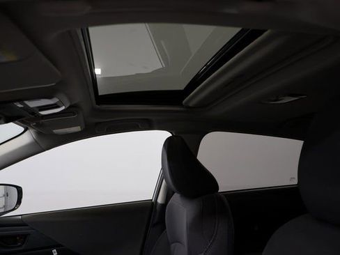 New 2026 Subaru Crosstrek 2.0i Premium image 13