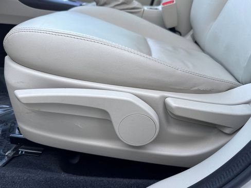 Used 2013 Subaru Impreza 2.0i Sport Limited image 14