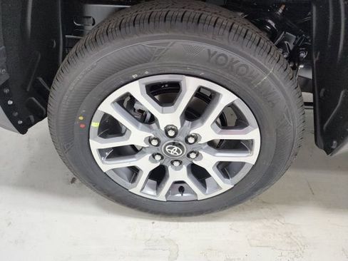 New 2026 Toyota Tundra 1794 Edition AWD/4WD image 9