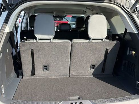 New 2026 Ford Explorer Active w/ Active Comfort Package image 13
