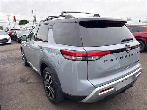 Certified 2023 Nissan Pathfinder Platinum AWD/4WD image 4