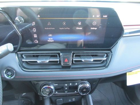 New 2026 Chevrolet TrailBlazer RS w/ Convenience Package FWD image 31