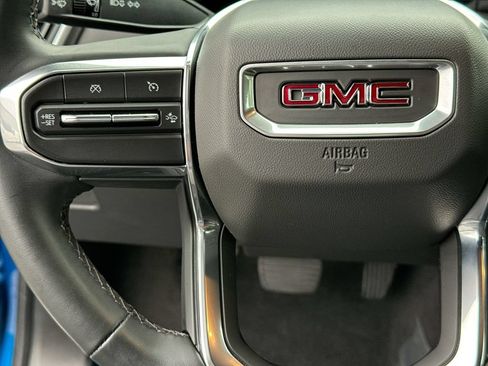 Used 2024 GMC Canyon Elevation w/ Convenience Package RWD image 17