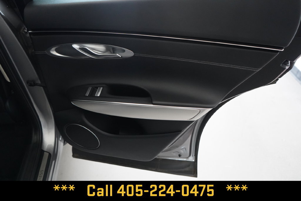 Used 2023 Genesis GV70 2.5T w/ Select Package AWD/4WD image 22