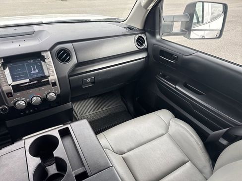 Used 2020 Toyota Tundra SR image 12