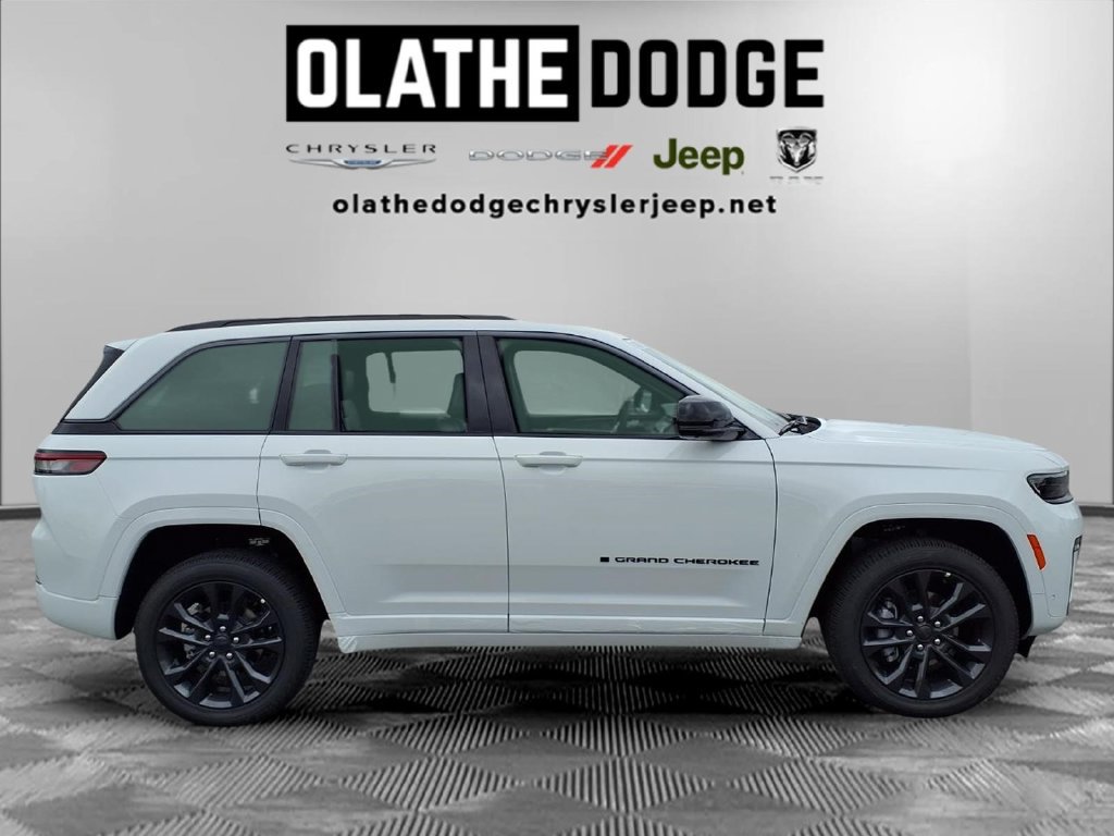 New 2026 Jeep Grand Cherokee Limited AWD/4WD image 29