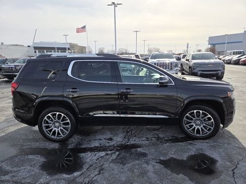 Used 2023 GMC Acadia Denali image 21