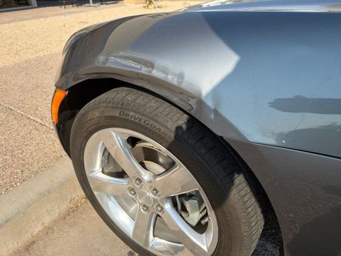 Used 2006 Pontiac Solstice Convertible w/ Premium Package RWD image 8