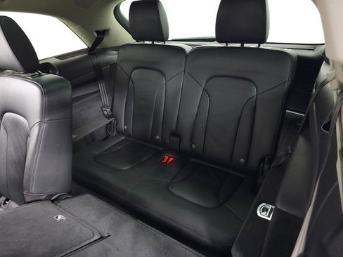 Used 2015 Audi Q7 TDI Premium Plus AWD/4WD image 35