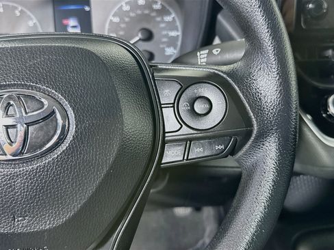 Used 2024 Toyota Corolla LE FWD image 15