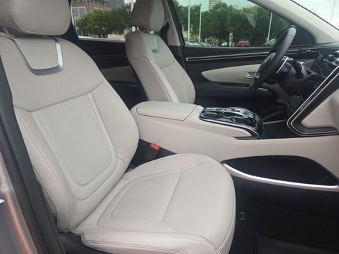 Used 2024 Hyundai Tucson Limited image 21