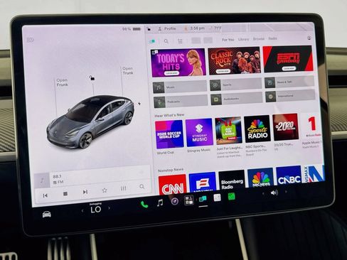 Used 2018 Tesla Model 3 Long Range RWD image 53