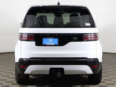 Used 2023 Land Rover Discovery S R-Dynamic image 17