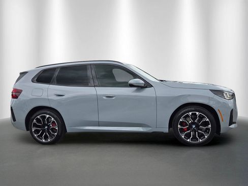 New 2026 BMW X3 xDrive30 w/ M Sport Package AWD/4WD image 8