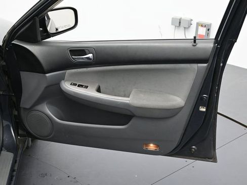 Used 2007 Honda Accord EX image 27