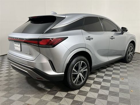 Used 2024 Lexus RX 350 FWD image 8