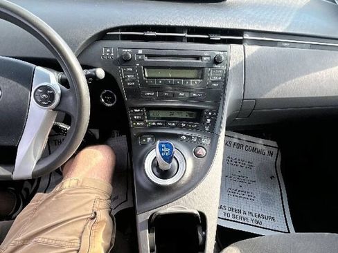 Used 2010 Toyota Prius Five FWD image 12