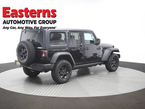 Used 2023 Jeep Wrangler Unlimited w/ Cold Weather Group AWD/4WD image 41