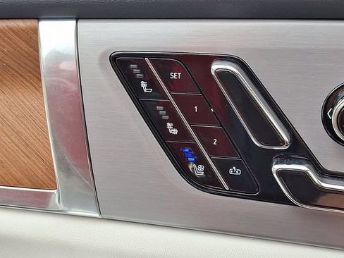 New 2026 Cadillac Vistiq Sport w/ LPO, Floor Liner Package image 15