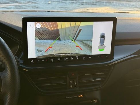 Certified 2023 Ford Escape ST-Line w/ Tech Pack #1 image 4