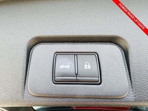 Used 2023 Nissan Rogue SV w/ SV Premium B Package image 13